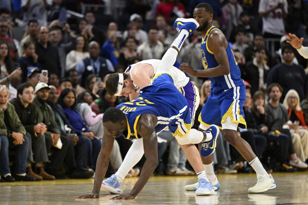 季进行了深 季进行了深