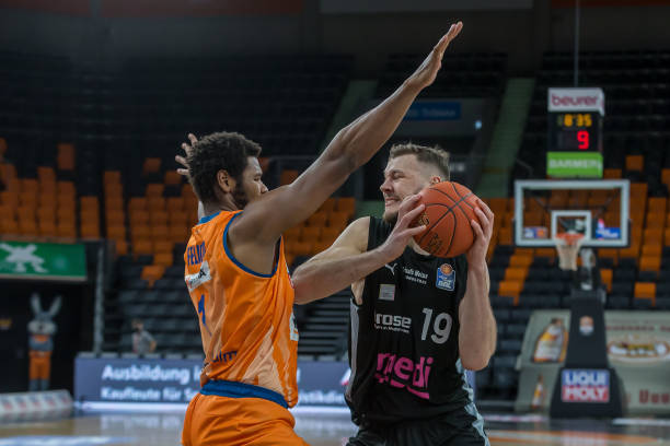 无论是赛后 无论是赛后