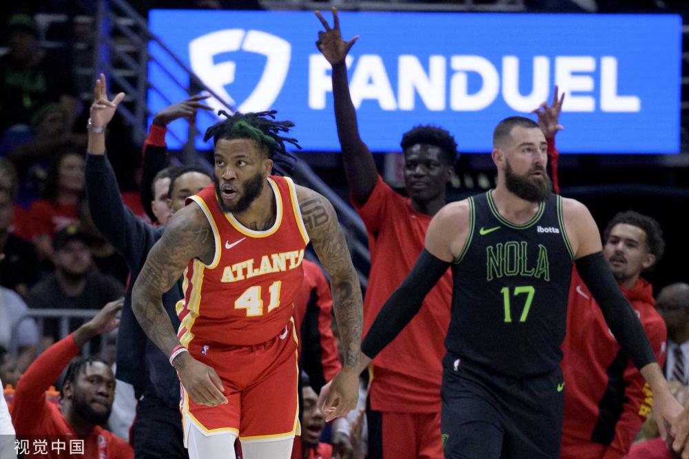 双方签订了 双方签订了